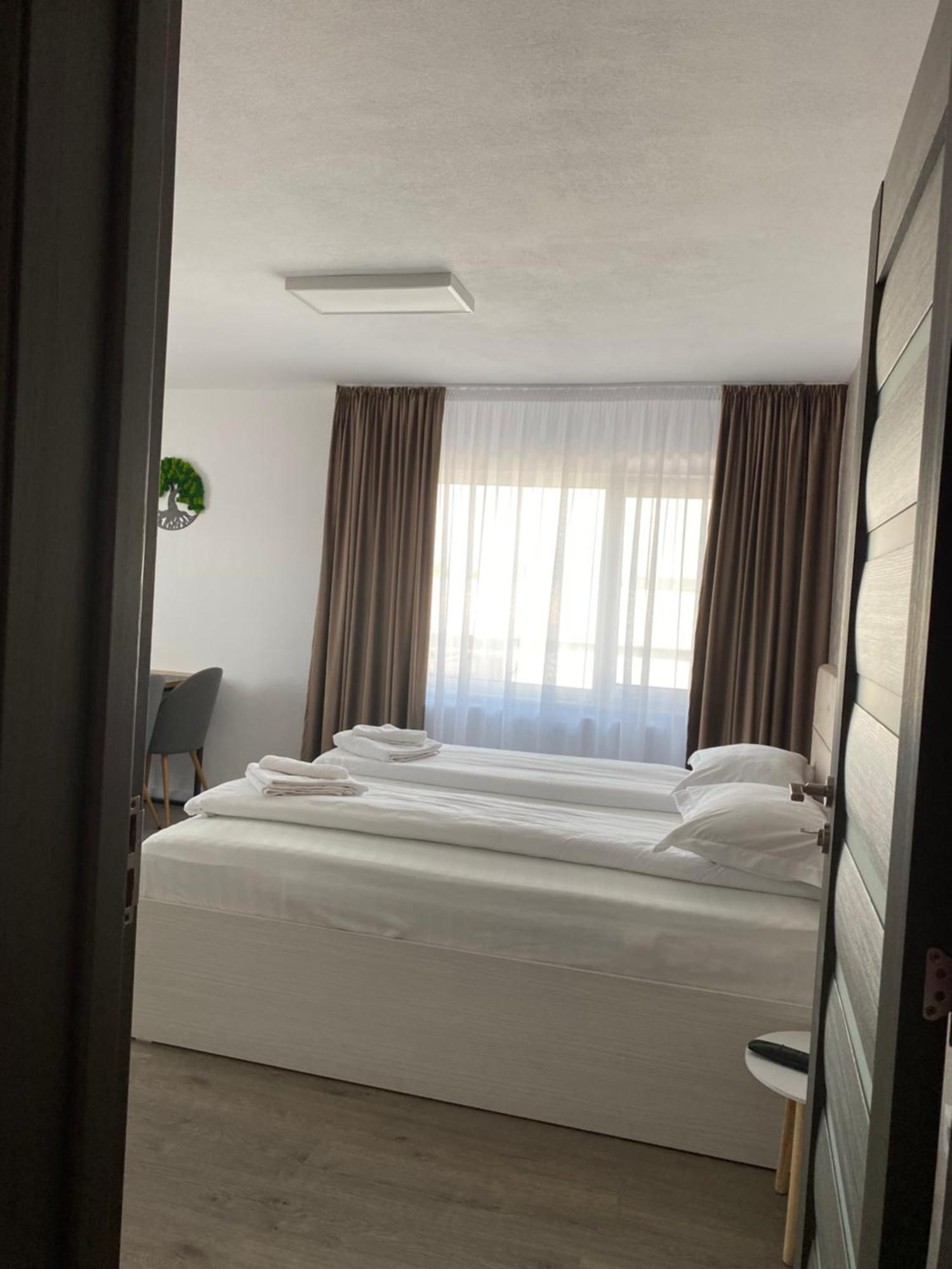 Wonderland Apartment
